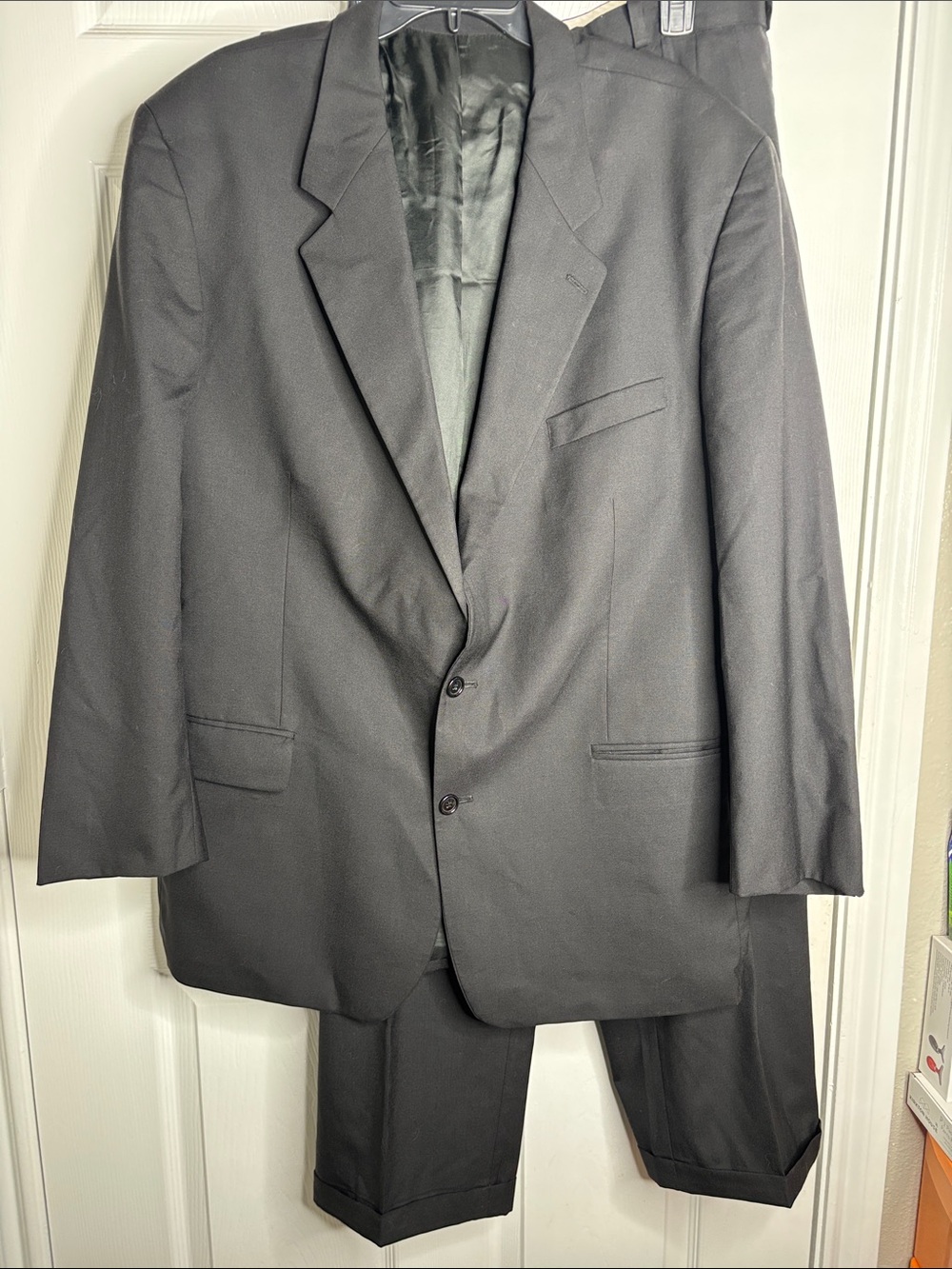 Classic Men's Black Suit Jacket and Pants
